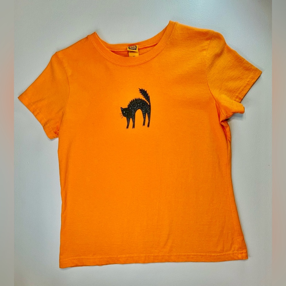 Junior’s Orange T-Shirt with glitter decorated black cat | Medium